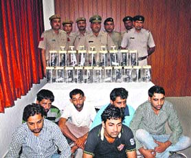 Six criminal in police custody at Rohtak.