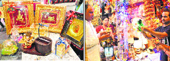Chinese gift items and lights on sale in Chandigarh. 