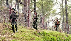 Army men patrol the LOC in the Rajouri sector