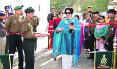 Ritu Sofat, Senior Director, FWO, inaugurates the Divali Mela-2012 in Dalhousie.