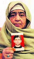 Mehmooda Begum, mother of Muhammad Rafiq Shah 