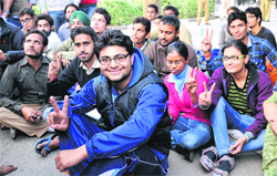 PU students in a cheerful mood after the PU authorities decided to slash the mess charges. Tribune Photo: Pradeep Tewari 
