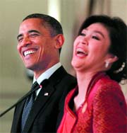 Barack Obama and Thailand PM in Bangkok on Sunday.