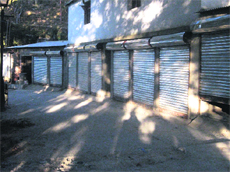 The shops which have been constructed by the Mussoorie Municipal Council 