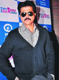 Wait and watch: Anil Kapoor