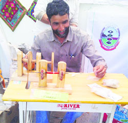 An innovative charkha displayed at the Sher-e-Kashmir University of Agricultural Sciences and Technology stall.
