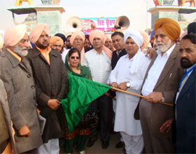 Punjab Irrigation Minister Jahmeja Singh Sekhon (second from right) flags off the Brahmin Sabha yatra at Maisarkhana on Thursday.