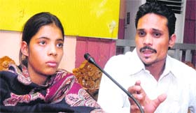 Shivali of Phillaur blames Phillaur police for abducting and torturing her mother Kamla Devi.