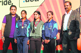 The winners in the Idea Juniors Championship League (IJCL) in Amritsar on Tuesday.