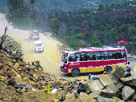 One of the bad roads between Una and Dharamsala that connects Himachal with Punjab and is used by thousands of tourists.