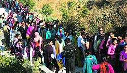 Pilgrims in long queues at the Jayanti Mata temple in Kangra on Wednesday
