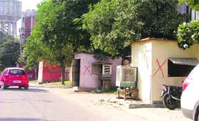 PLACE: Near Iqbal Nursing Home, Encroachments outside the residences of police officials
