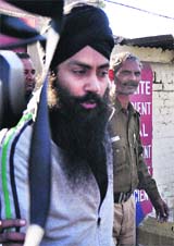 Dreaded criminal Sukhwinder Singh, alias Sukhi Kahlon, in the custody of the Jalandhar (rural) police. 