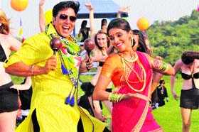 A still from the movie Khiladi 786