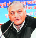 Former Army Chief VK Singh addresses a gathering of ex-servicemen in Dehradun on Friday. Tribune photo: Vinod Pundir