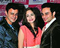 The cast of the movie Sadi Gali Aaya Karo