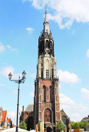 The 15th century Nieuwe Kerk (new church) is the final resting place of many Dutch royals 