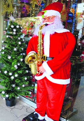 A Santa Claus outside a store in Ludhiana