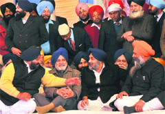 Deputy Chief Minister Sukhbir Badal with SAD leaders at Fatehgarh Sahib on Wednesday. Tribune photo: Vicky Gharu