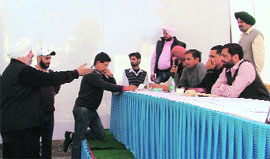 The first auction in progress on November 26. 