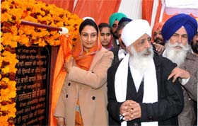 MP Harsimrat Badal during the foundation stone-laying ceremony of a new langar hall at Gurdwara Bhai Jagta Ji on Saturday.