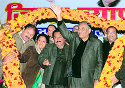 Chief Minister Vijay Bahuguna at the oath-taking ceremony of the office-bearers of the Vyapar Mandal at Rudrapur in Udham Singh Nagar district on Saturday.