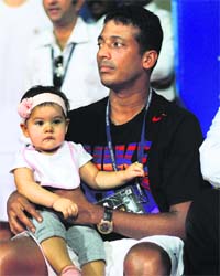 Mahesh Bhupathi with daughter Saira