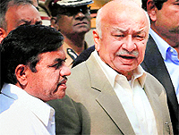 Union Home Minister Sushilkumar Shinde and Maharashtra Home Minister RR Patil in Mumbai on Saturday