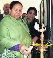 Governor Urmila Singh inaugurates the exhibition in McLeodganj. 