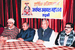 Former legislator Suresh Chand Jain at a meeting of the Uttaranchal Vaishya-Aggarwal Maha Sabha at Roorkee on Friday.