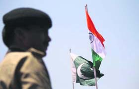 TV anchors should promote peace, not extreme reactions
