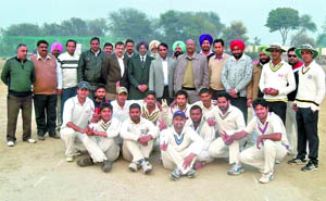 The Gidderbaha Dashers posing with the organisers of the Maghi Cup, a district level cricket tournament, in Muktsar on Monday. 
