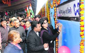 Union Railway Minister Pawan Kumar Bansal at the flagging off ceremony of the third Shatabdi Express at the Chandigarh railway station on Monday
