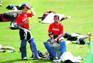 Ajinkya Rahane and Gautam Gambhir take a break