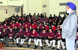 Vice-Chancellor Prof Mohan Paul Singh Ishar delivers a lecture at the University of Jammu on Friday