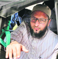 MIM chief Asaduddin Owaisi at a court in APs Sangareddy town on Monday. 
