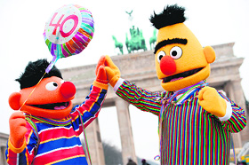 Muppet characters Bert (R) and Ernie, protagonists of the childrens TV show Sesame Street that was first aired 40 years ago, in Berlin on Thursday.