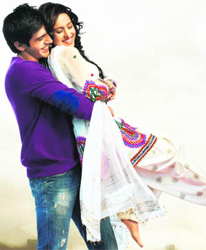 Kartik Tiwari and Nushrat Bharucha