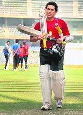 Sachin Tendulkar at practice on Friday.