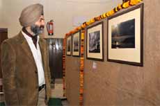 Nirlep Singhs (above) Kaleidoscope Club has put up an exhibition of photographs at the Government Rajindra College. 