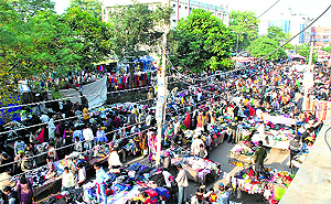 Residents throng a Sunday market at Chhoti Baradari in Patiala