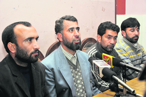 Members of J&K RET Teachers Forum address mediapersons in Jammu on Tuesday.