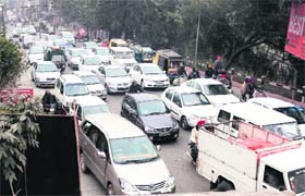 Caught in a crawl: With traffic scenario getting chaotic, Amritsar Tribune in a five-part series starting today takes stock of the ground reality on five major stretches
