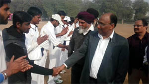 The teams being introduced to the guests at the PTUGZS campus in Bathinda. 