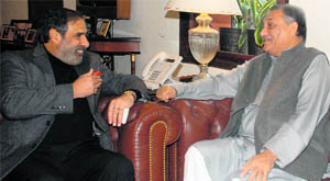 Uttarakhand Chief Minister Vijay Bahuguna meets Union Industry Minister Anand Sharma in New Delhi on Friday.