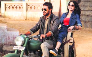 Matru Ki Bijlee Ka Mandola