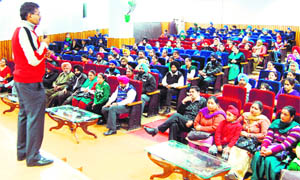 SIP Abacus CEO Dinesh Victor interacts with children and their parents at Guru Harkrishan Public School in Amritsar on Thursday.   
