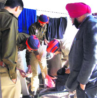 A search being conducted in Fazilka jail. 