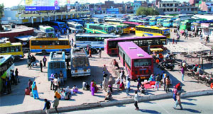 Over the years, the number of vehicles and commuters has increased at the bus stand in Bathinda resulting in congestion. 