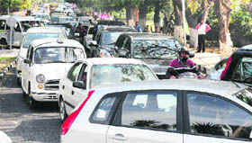 A traffic jam on a road leading to the geri route